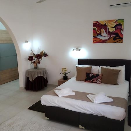 Villa Naxxar Malta Exteriör bild